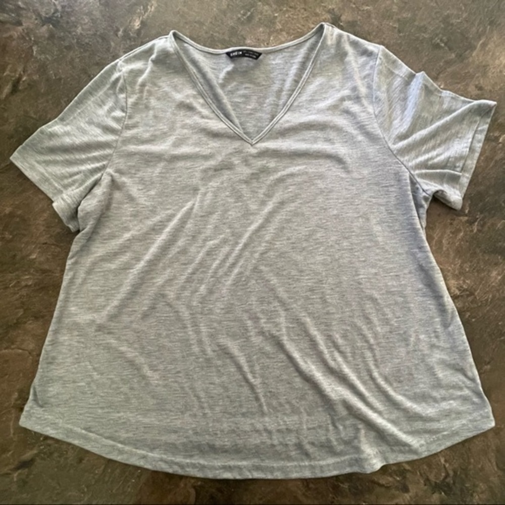 Maternity Tee - Picture 2 of 7